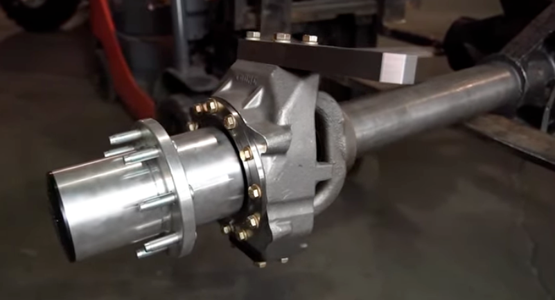 The Complete Guide to the Dana 80 Axle: Strength, Identification, Common Failures & How to Upgrade It