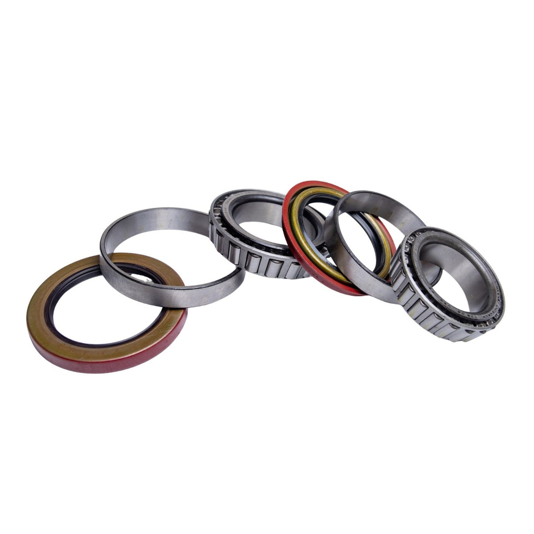 Spicer Dana 60 kingpin rebuild kit on white background